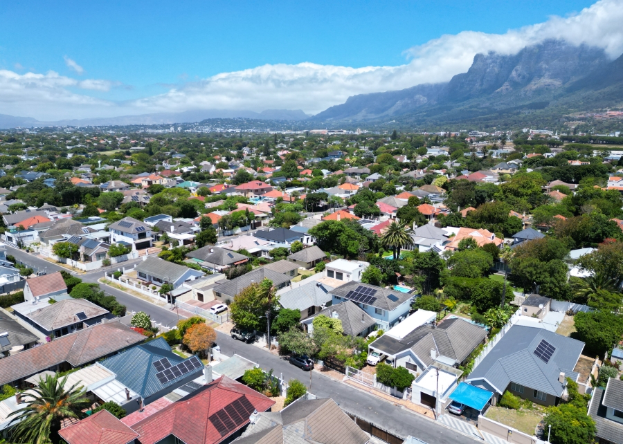 3 Bedroom Property for Sale in Rondebosch Park Estate Western Cape